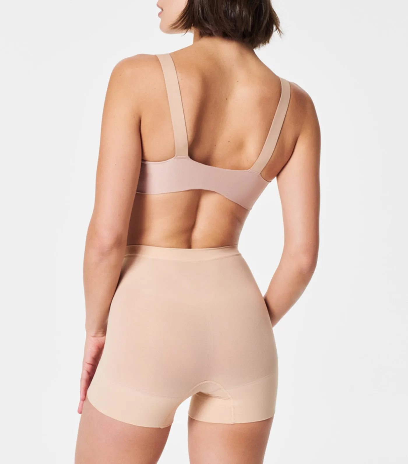 Everyday Seamless Shaping Shorty Soft Nude