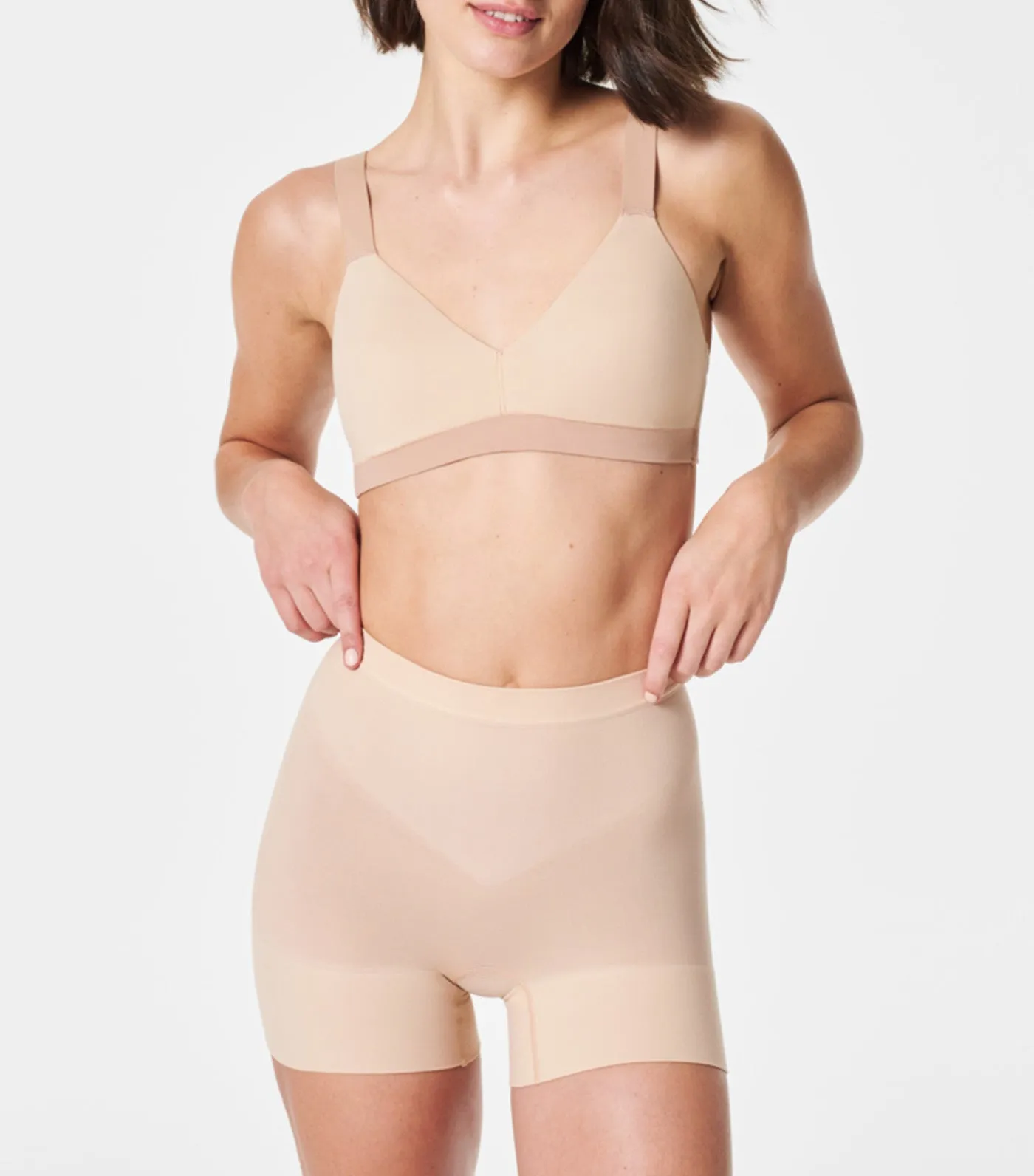 Everyday Seamless Shaping Shorty Soft Nude