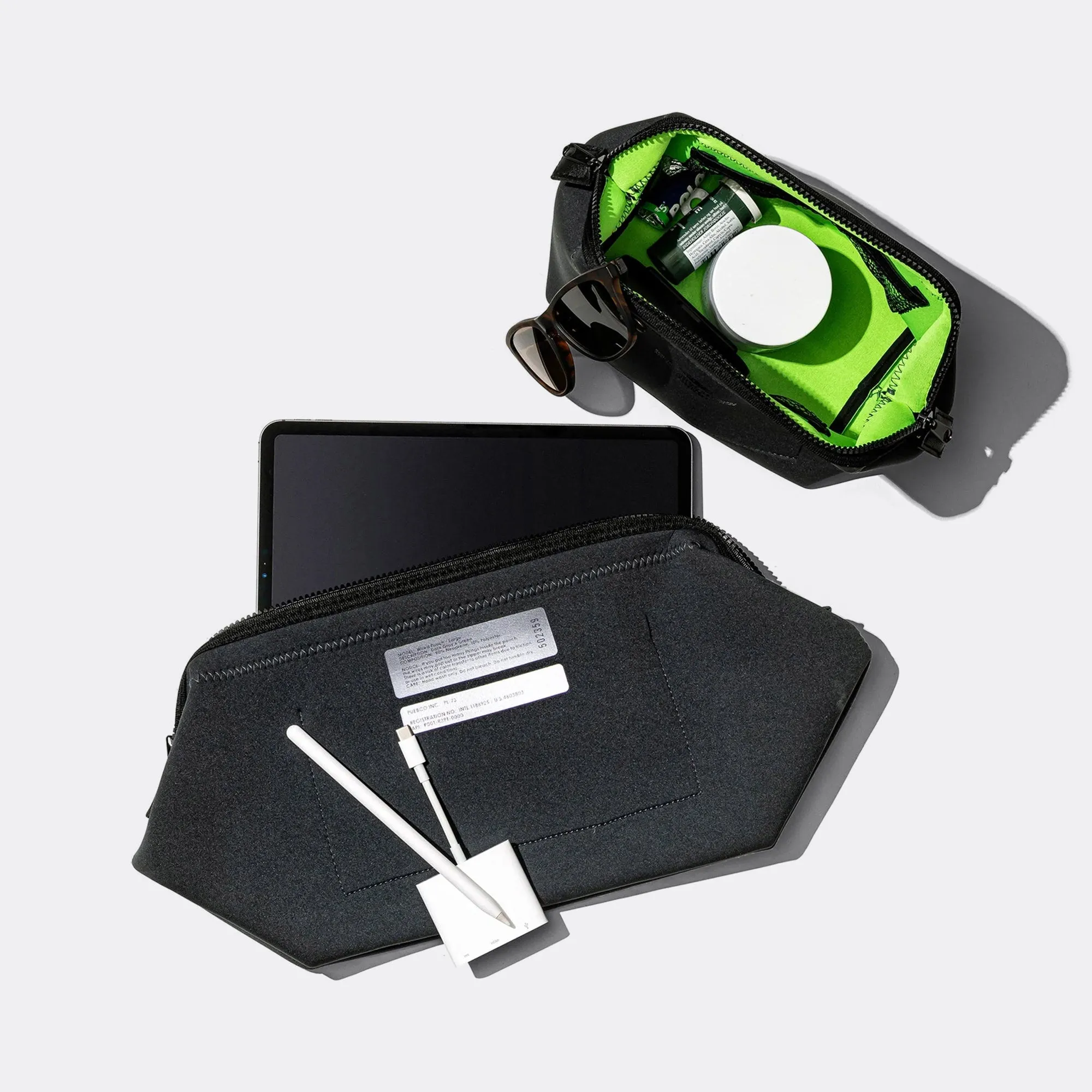 Wired Pouch - Dark Grey/Green